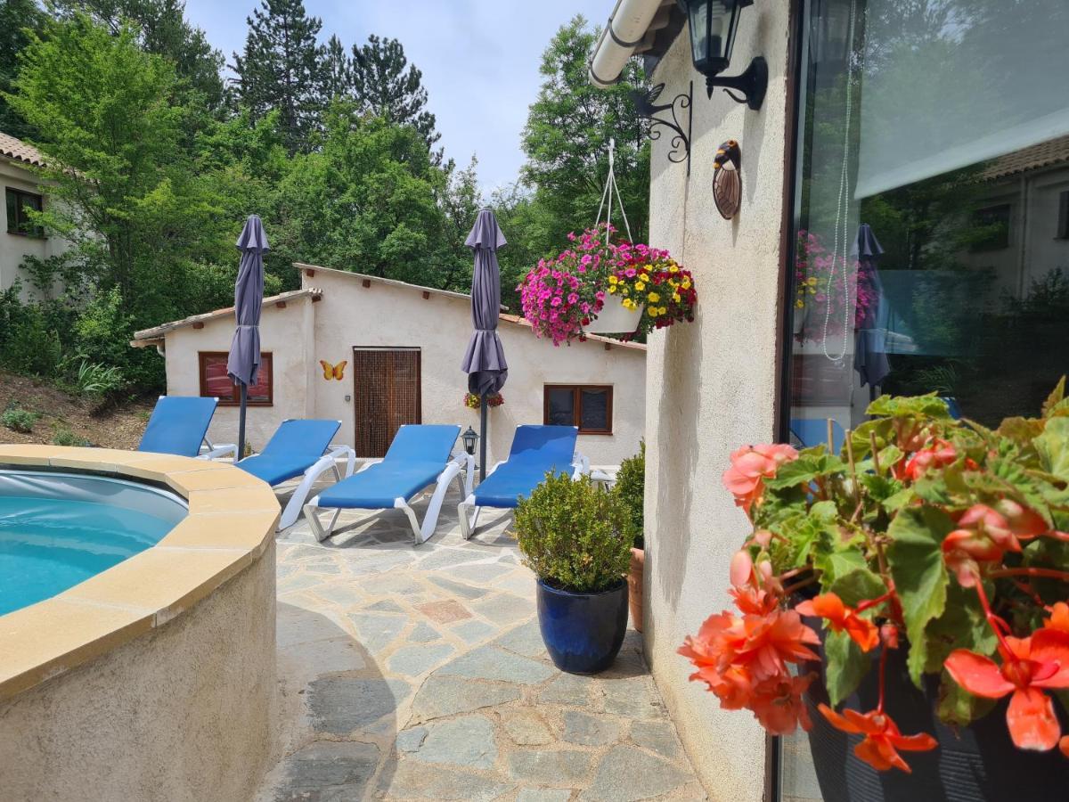 Maison Castellane Chambre D'Hotes B&B Exterior foto